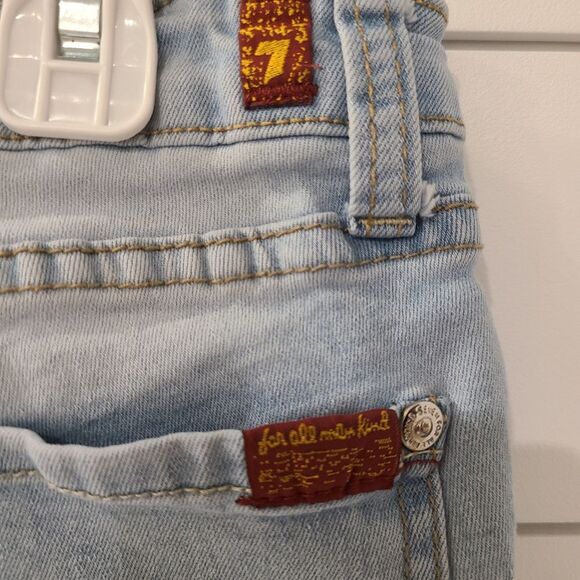 7 For All Mankind Light Blue Denim Shorts - Picture 3 of 6